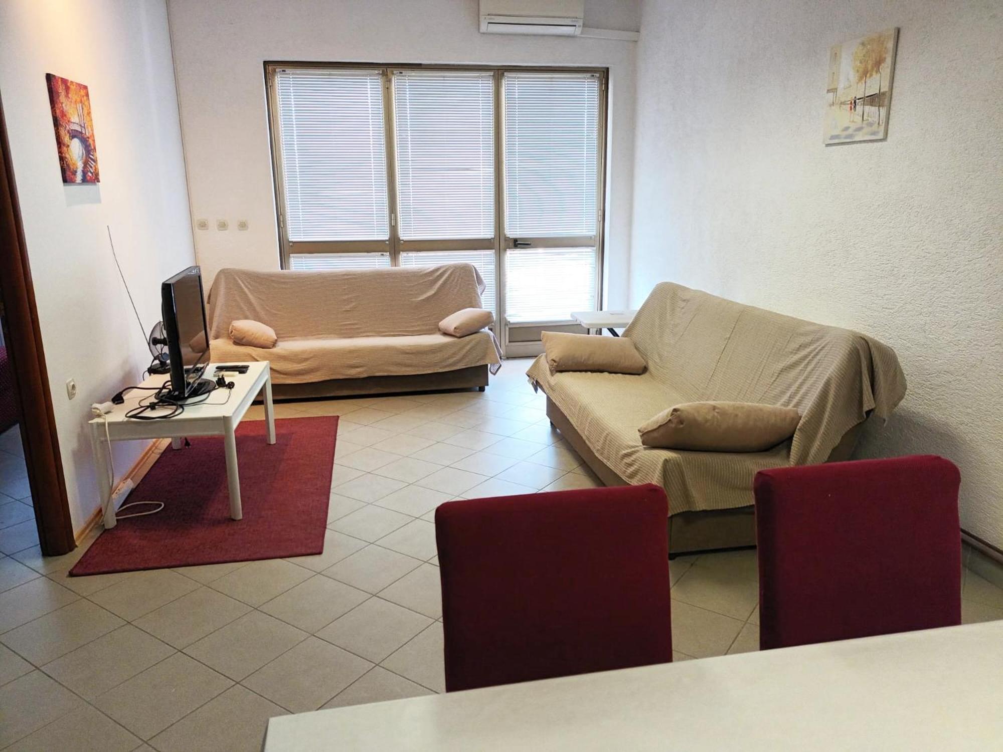 Vuke Apartments セニ エクステリア 写真