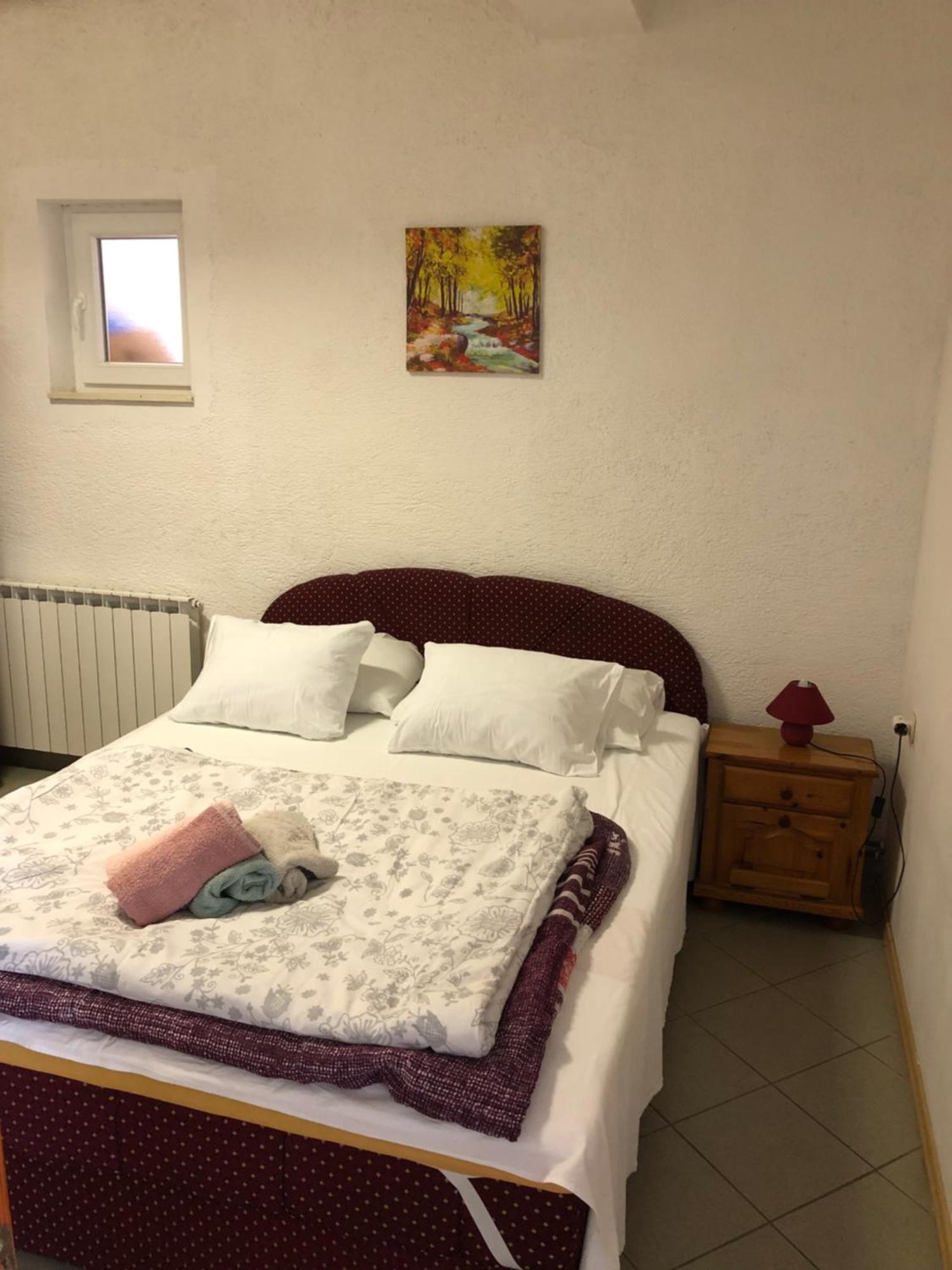 Vuke Apartments セニ エクステリア 写真